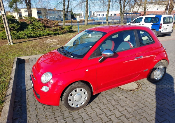 Fiat 500 cena 28500 przebieg: 129000, rok produkcji 2015 z Mosina małe 67